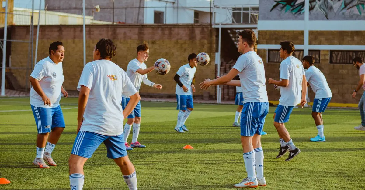 Cómo elegir la mejor formación para futbolistas