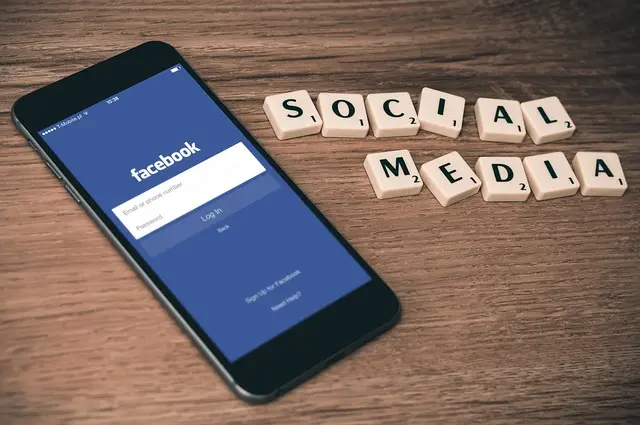 Cómo las redes sociales impactan la carrera de los futbolistas